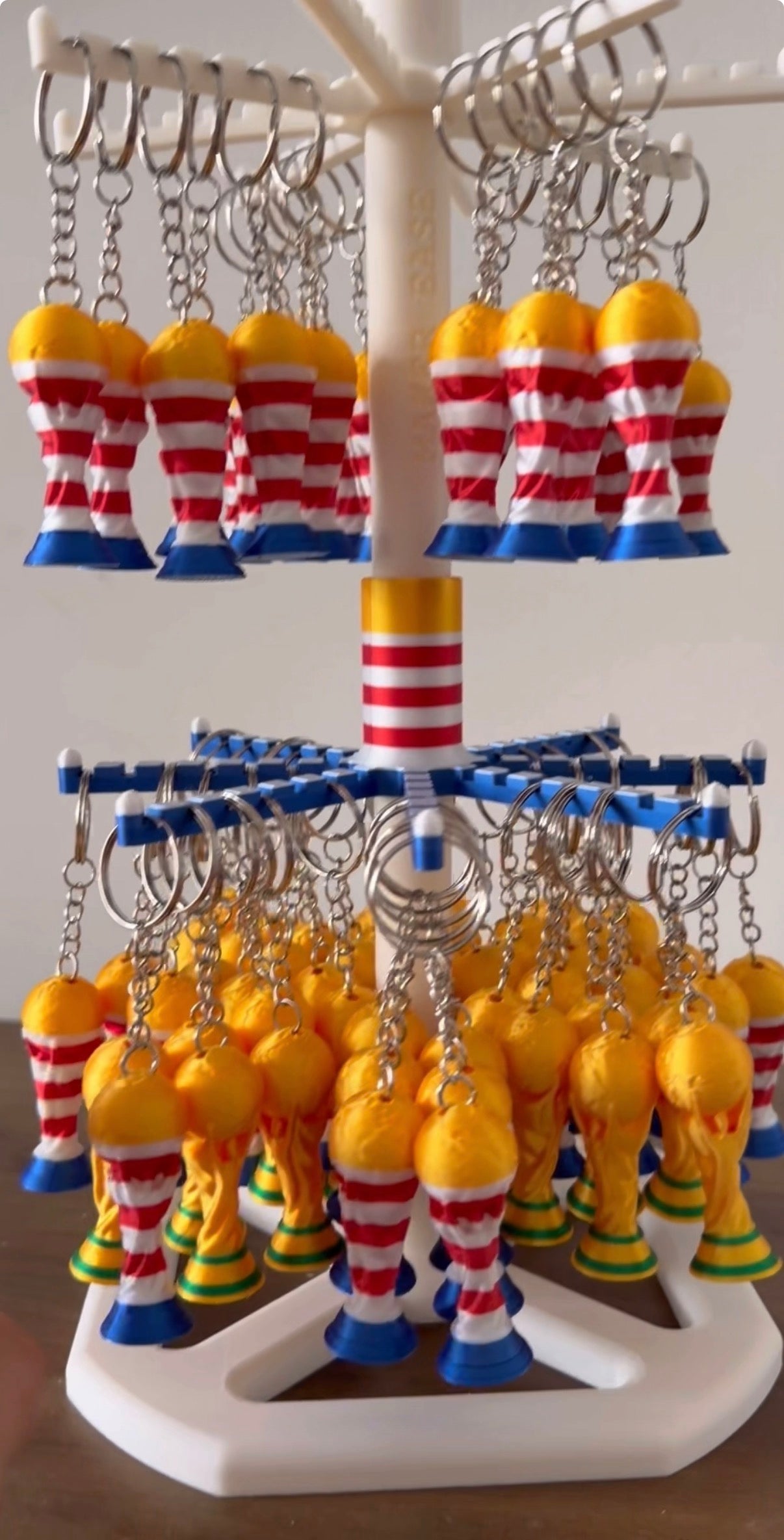 World Cup Keychains – Wholesale Bulk (Minimum 100 Units) – America Colors & Original Colors