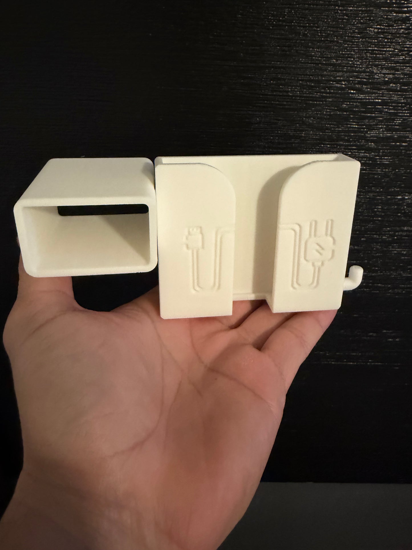 MakerEase Cable Dock – Wall Charger Holder & Cable Organizer